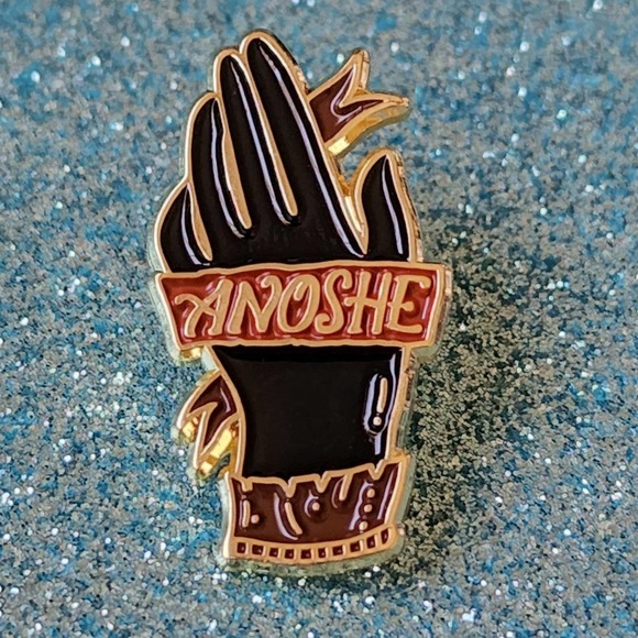 3/$20 Anoshe Hand Gesture Shades of Magic VE Schwab Enamel Pin - Picture 1 of 2